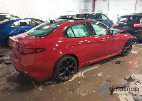 2020 Alfa Romeo Giulia Ti Sport Awd z USA, uszkodzony, nr VIN ZARFANBN1L7637445